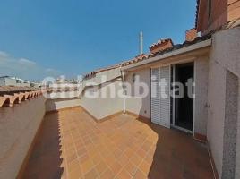 Duplex, 111 m², near bus and train