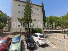 Pis, 64 m², prop de bus i tren