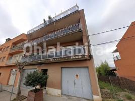 Pis, 151 m², prop de bus i tren
