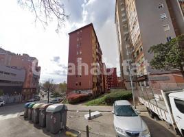 Pis, 65 m², prop de bus i tren