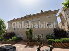 Pis, 66 m², prop de bus i tren