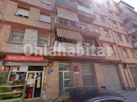 Flat, 82 m², near bus and train