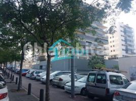 , 350 m²