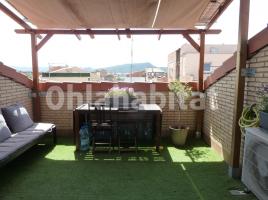 Duplex, 105 m², near bus and train, almost new