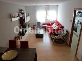 Duplex, 105 m², near bus and train, almost new