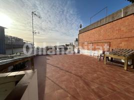 Flat, 146 m², near bus and train