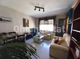 Piso, 75 m², cerca de bus y tren