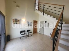 Industrial, 754 m²