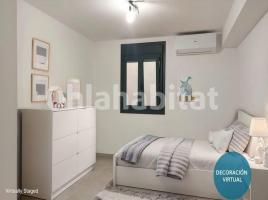 Flat, 94 m², near bus and train