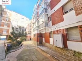 Pis, 71.50 m², prop de bus i tren