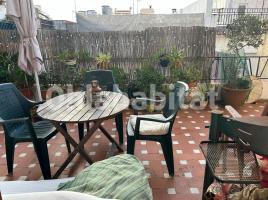 Pis, 146 m², prop de bus i tren