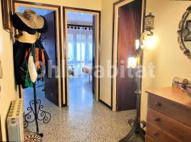 Pis, 146 m², prop de bus i tren