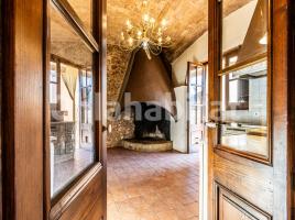  (unifamiliar aïllada), 418 m², près de bus et de train