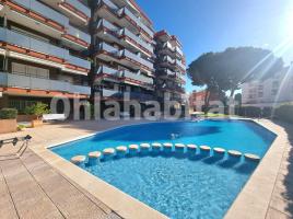 Piso, 106 m², cerca de bus y tren, zona de playa