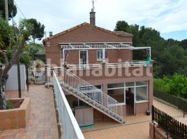 Casa (unifamiliar aislada), 155 m², cerca de bus y tren, seminuevo