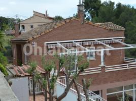 Casa (unifamiliar aislada), 155 m², cerca de bus y tren, seminuevo