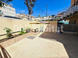 Piso, 57 m², cerca de bus y tren
