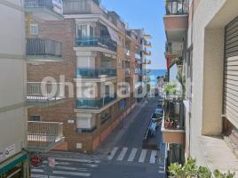 Flat, 103 m², near bus and train