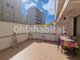 Piso, 89 m², cerca de bus y tren