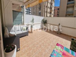 Piso, 89 m², cerca de bus y tren