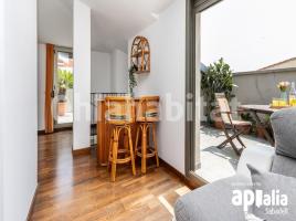 Àtic, 141 m², prop de bus i tren, seminou, creu alta