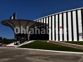 Industrial, 10700 m²