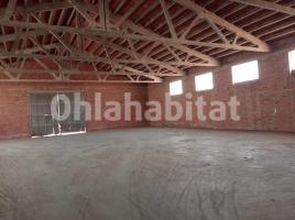 , 476 m²