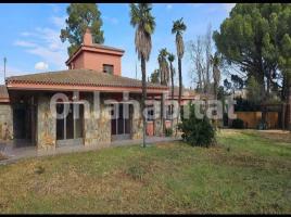Casa (unifamiliar aïllada), 574 m², prop de bus i tren