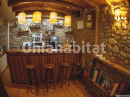 Houses (detached house), 650 m², near bus and train