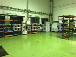 , 600 m²