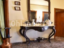 Houses (terraced house), 207 m², near bus and train