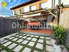 Casa (unifamiliar aislada), 217 m², cerca de bus y tren