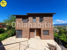 Casa (unifamiliar aïllada), 269 m², prop de bus i tren, seminou, Llinars del Vallès