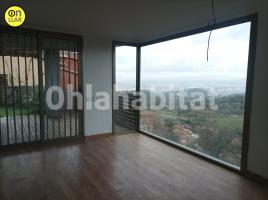 Casa (unifamiliar aislada), 184 m², cerca de bus y tren, seminuevo