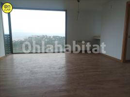 Casa (unifamiliar aislada), 184 m², cerca de bus y tren, seminuevo