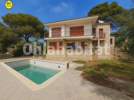 Casa (unifamiliar aislada), 316 m², cerca de bus y tren