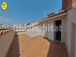 Piso, 111 m², cerca de bus y tren