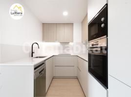 New home - Flat in, 108 m², near bus and train, new