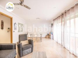 Casa (unifamiliar aïllada), 401 m², prop de bus i tren, seminou