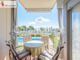 Apartament, 70 m², près de bus et de train, presque neuf
