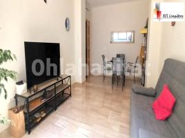 Apartament, 60 m², near bus and train, almost new