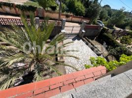 Casa (unifamiliar aislada), 338 m², cerca de bus y tren