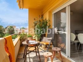 Apartament, 53 m², near bus and train