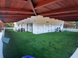 Casa (unifamiliar aïllada), 220 m², prop de bus i tren, seminou