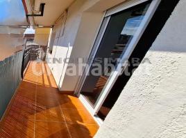 Ático, 71 m², cerca de bus y tren, molinou