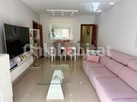 Pis, 116 m², prop de bus i tren, marianao