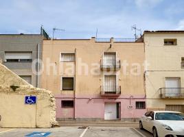 Houses (detached house), 250 m², near bus and train