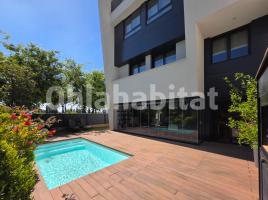 Dúplex, 178 m², cerca de bus y tren, nuevo
