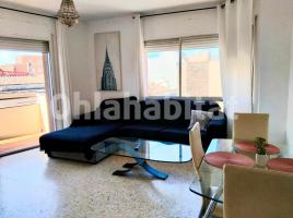 Flat, 95 m², near bus and train