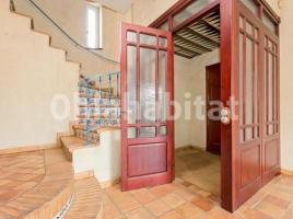 Casa (unifamiliar aislada), 300 m², cerca de bus y tren